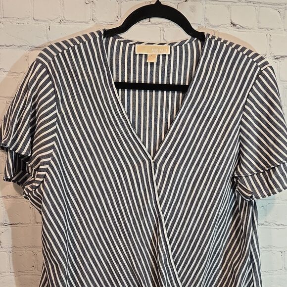 Michael Kors Striped Wrap Top Size M - Picture 2 of 8